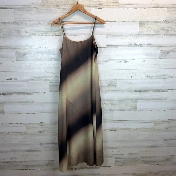 NWT Miou Muse Ombré Maxi Slip Dress M Neutral Boho Y2K Spaghetti Strap Romantic - Picture 3 of 12